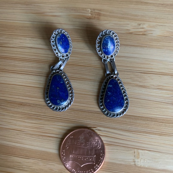 Vintage silver pierced earrings with lapis 💐bundle and save💐 - Picture 1 of 2